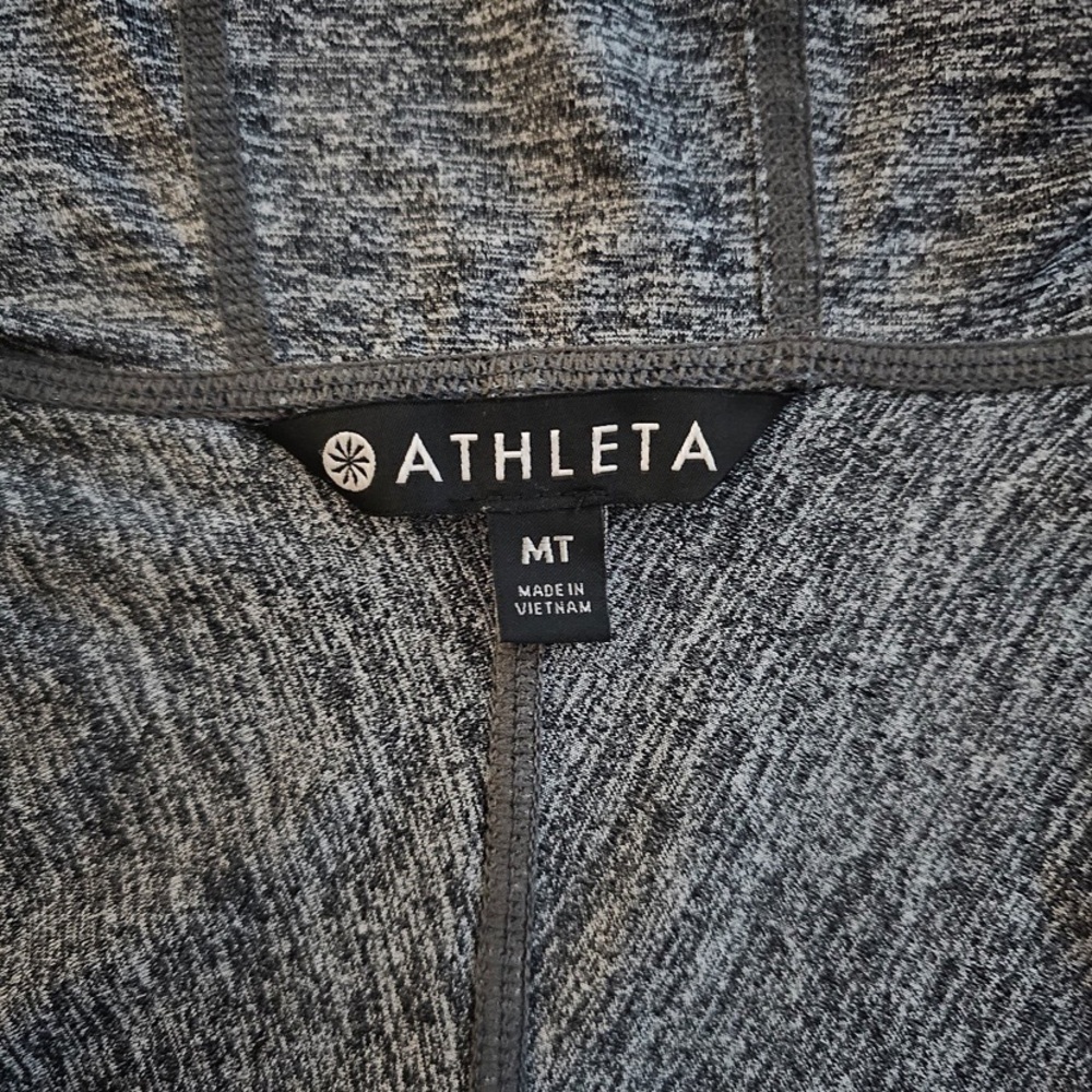 Athleta Mt Jacket Excellent Condition - image 5